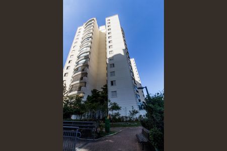 Apartamento para alugar com 100m², 2 quartos e 2 vagasÁrea comum - Salão de festas