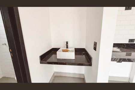 Banheiro de apartamento à venda com 1 quarto, 39m² em Jardim São Paulo, São Paulo