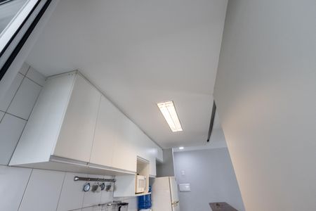 Apartamento para alugar com 67m², 2 quartos e 1 vagaCozinha