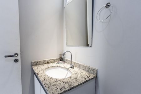 Apartamento para alugar com 67m², 2 quartos e 1 vagaBanheiro do Corredor