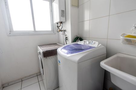 Apartamento para alugar com 67m², 2 quartos e 1 vagaÁrea de Serviço