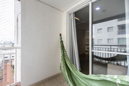 Apartamento para alugar com 67m², 2 quartos e 1 vagaVaranda