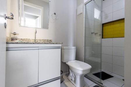 Apartamento para alugar com 67m², 2 quartos e 1 vagaBanheiro do Corredor