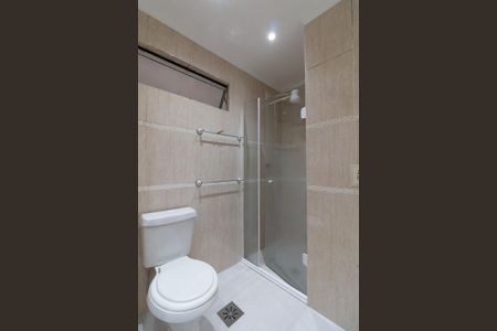 Apartamento para alugar com 75m², 2 quartos e 1 vaga Apartamento para alugar com 75m², 2 quartos e 1 vagaBanheiro