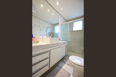 Apartamento à venda com 98m², 3 quartos e 2 vagasBanheiro Suíte 