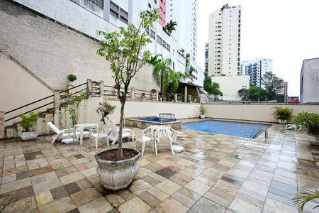 Apartamento à venda com 98m², 3 quartos e 2 vagasPiscina