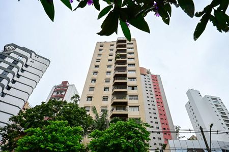 Apartamento à venda com 98m², 3 quartos e 2 vagasFachada
