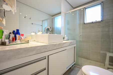 Apartamento à venda com 98m², 3 quartos e 2 vagasBanheiro Suíte 