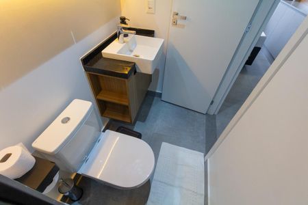 Studio para alugar com 21m², 1 quarto e sem vaga Studio para alugar com 21m², 1 quarto e sem vagaBanheiro