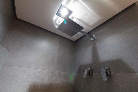 Studio para alugar com 21m², 1 quarto e sem vaga Studio para alugar com 21m², 1 quarto e sem vagaBanheiro