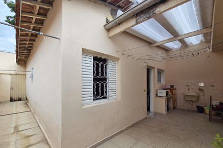 Casa à venda com 128m², 3 quartos e 2 vagasÁrea de Serviço