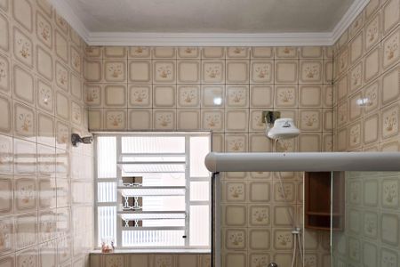 Casa à venda com 128m², 3 quartos e 2 vagasBanheiro - Edícula 