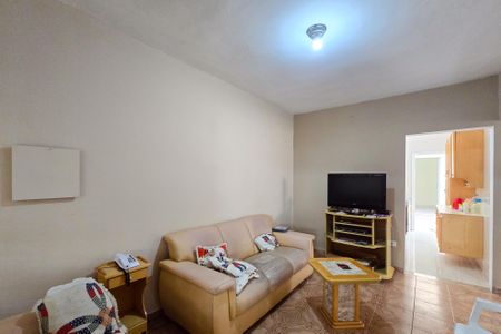 Casa à venda com 128m², 3 quartos e 2 vagasSala