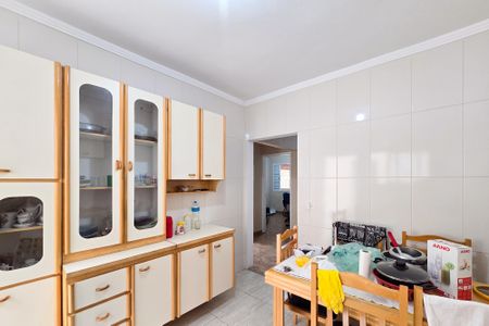 Casa à venda com 128m², 3 quartos e 2 vagasCozinha 