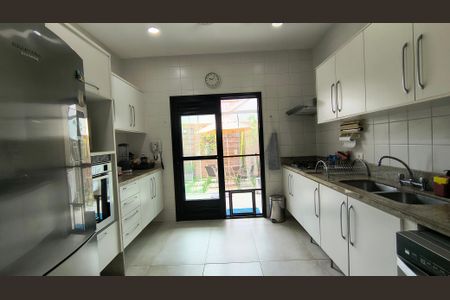 Casa de condomínio à venda com 500m², 9 quartos e 8 vagas Casa de condomínio à venda com 500m², 9 quartos e 8 vagasCozinha 1