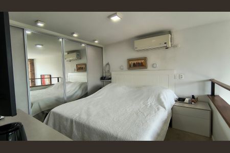 Suíte 1 de casa de condomínio à venda com 9 quartos, 500m² em Recreio dos Bandeirantes, Rio de Janeiro