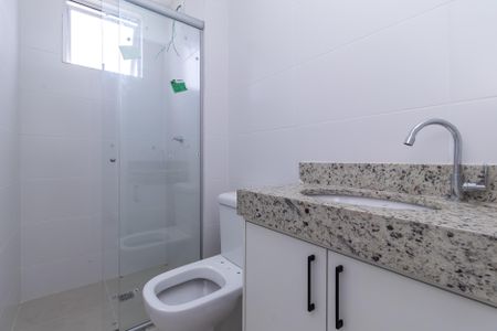 Apartamento para alugar com 70m², 3 quartos e 2 vagasBanheiro Social