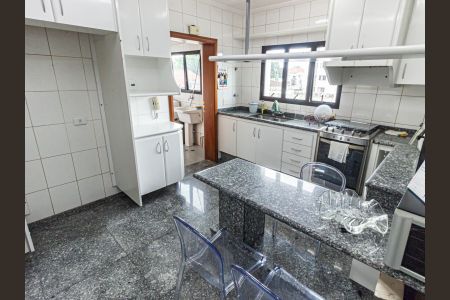 Apartamento para alugar com 162m², 3 quartos e 2 vagasCozinha