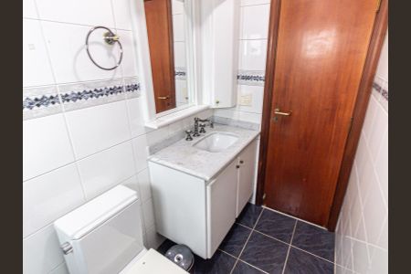 Apartamento para alugar com 162m², 3 quartos e 2 vagasBanheiro