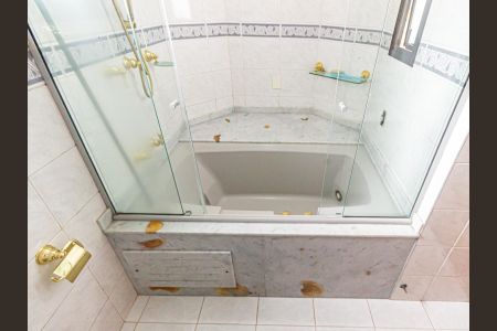 Apartamento para alugar com 162m², 3 quartos e 2 vagasBanheiro da Suíte