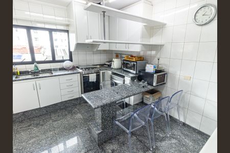 Apartamento para alugar com 162m², 3 quartos e 2 vagasCozinha