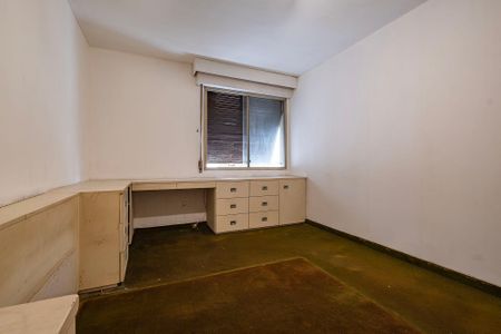 Apartamento à venda com 212m², 3 quartos e 3 vagas Apartamento à venda com 212m², 3 quartos e 3 vagasSuíte 1