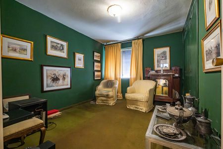 Apartamento à venda com 212m², 3 quartos e 3 vagas Apartamento à venda com 212m², 3 quartos e 3 vagasQuarto 3