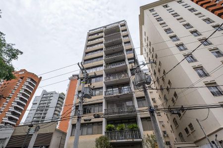Apartamento à venda com 212m², 3 quartos e 3 vagas Apartamento à venda com 212m², 3 quartos e 3 vagasFachada
