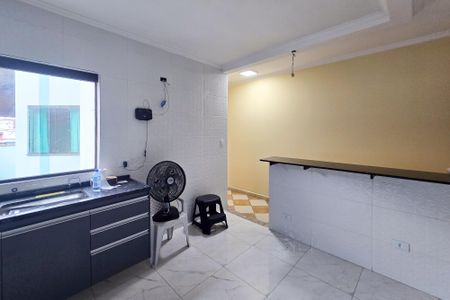 Casa à venda com 150m², 6 quartos e 2 vagas Casa à venda com 150m², 6 quartos e 2 vagasCozinha 2