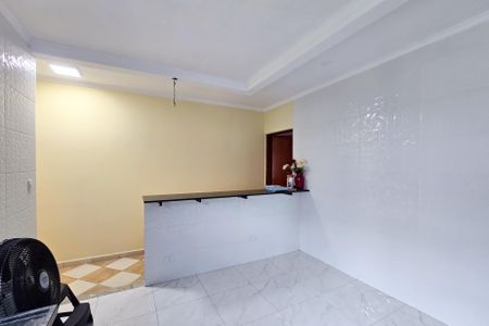 Casa à venda com 150m², 6 quartos e 2 vagas Casa à venda com 150m², 6 quartos e 2 vagasCozinha 2
