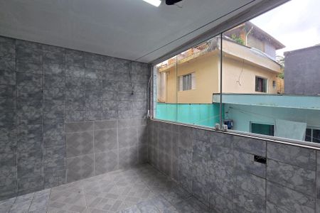Casa à venda com 150m², 6 quartos e 2 vagas Casa à venda com 150m², 6 quartos e 2 vagasÁrea de Serviço - Casa 3