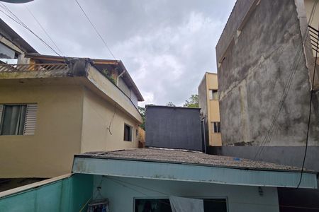 Casa à venda com 150m², 6 quartos e 2 vagas Casa à venda com 150m², 6 quartos e 2 vagasVista