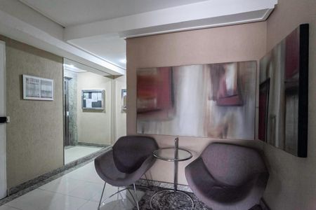 Apartamento à venda com 65m², 2 quartos e 1 vagaHall social