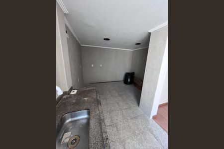 Apartamento para alugar com 70m², 2 quartos e 1 vagaCozinha