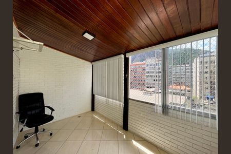 Apartamento à venda com 117m², 3 quartos e sem vaga Apartamento à venda com 117m², 3 quartos e sem vagaQuarto 1 - varanda
