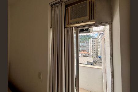 Apartamento à venda com 117m², 3 quartos e sem vaga Apartamento à venda com 117m², 3 quartos e sem vagaSuíte - varanda