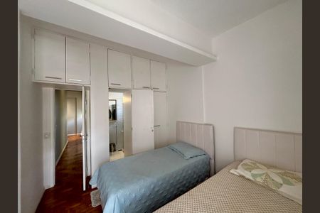 Apartamento à venda com 117m², 3 quartos e sem vaga Apartamento à venda com 117m², 3 quartos e sem vagaSuíte