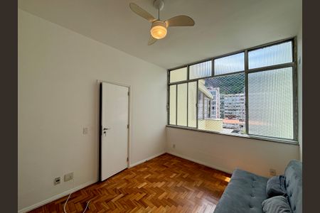 Apartamento à venda com 117m², 3 quartos e sem vaga Apartamento à venda com 117m², 3 quartos e sem vagaQuarto 2