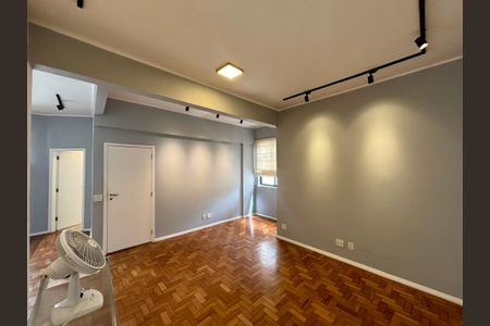 Apartamento à venda com 117m², 3 quartos e sem vaga Apartamento à venda com 117m², 3 quartos e sem vagaSala de jantar