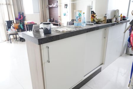 Apartamento para alugar com 64m², 2 quartos e 1 vagaCozinha