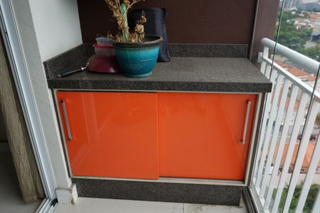 Apartamento para alugar com 64m², 2 quartos e 1 vagaSacada