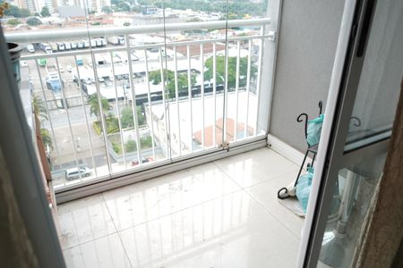 Apartamento para alugar com 64m², 2 quartos e 1 vagaSacada