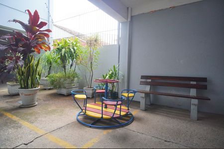 Apartamento para alugar com 57m², 2 quartos e sem vagaÁrea comum - Playground