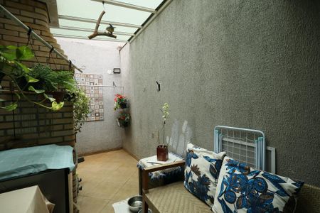 Casa de condomínio à venda com 139m², 3 quartos e 2 vagasQuintal - Churrasqueira 