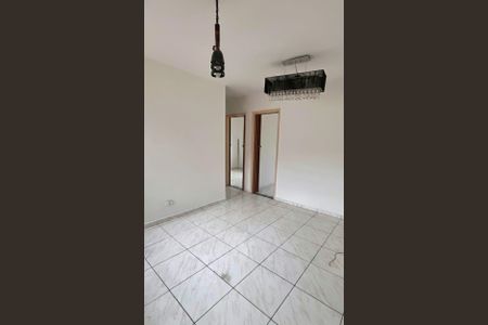 Sala de apartamento para alugar com 2 quartos, 50m² em Jardim Martins Silva, São Paulo