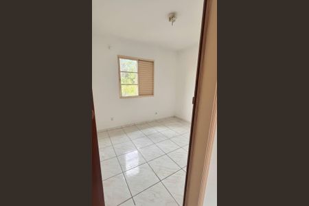 Quarto de apartamento para alugar com 2 quartos, 50m² em Jardim Martins Silva, São Paulo