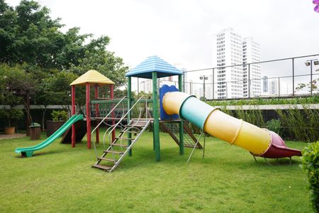 Apartamento à venda com 105m², 3 quartos e 2 vagasPlayground