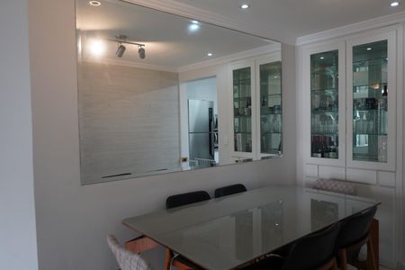 Apartamento à venda com 105m², 3 quartos e 2 vagasSala