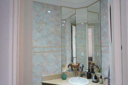 Apartamento à venda com 105m², 3 quartos e 2 vagasLavabo