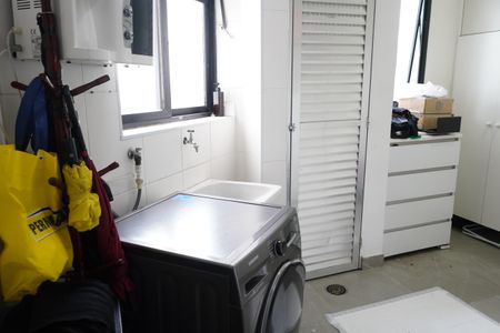 Apartamento à venda com 105m², 3 quartos e 2 vagasÁrea de Serviço